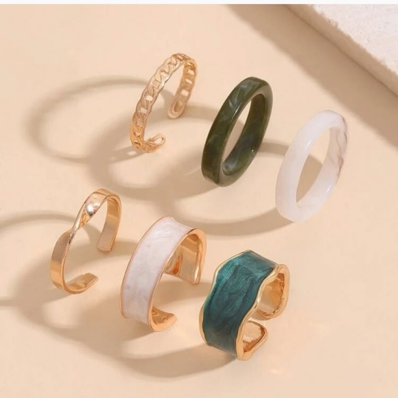 Marble Cuff & Acrylic Ring Set - Picture 2 of 4